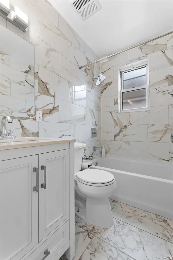 14209 45th Avenue Flushing NY 11355
