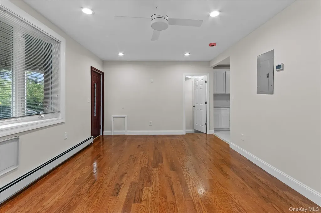 14209 45th Avenue Flushing NY 11355