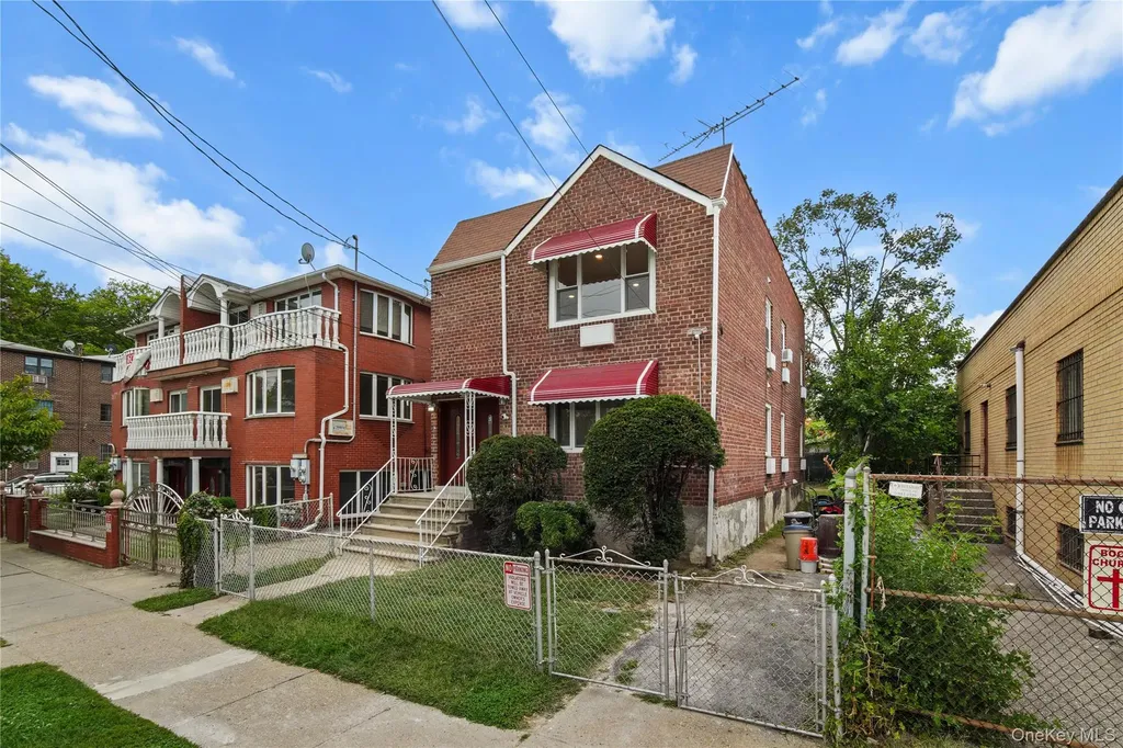 14209 45th Avenue Flushing NY 11355