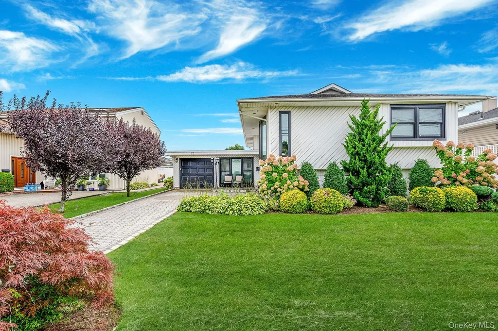 73 Elaine Drive Oceanside NY 11572