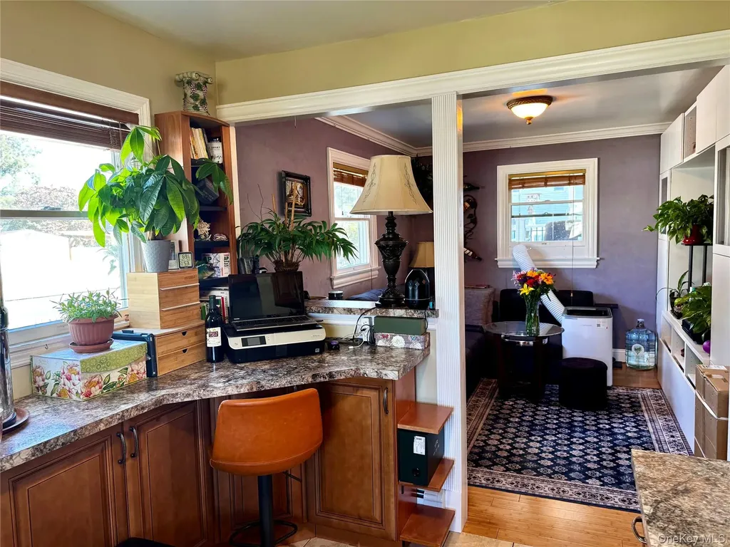 259 28th Street Copiague NY 11726