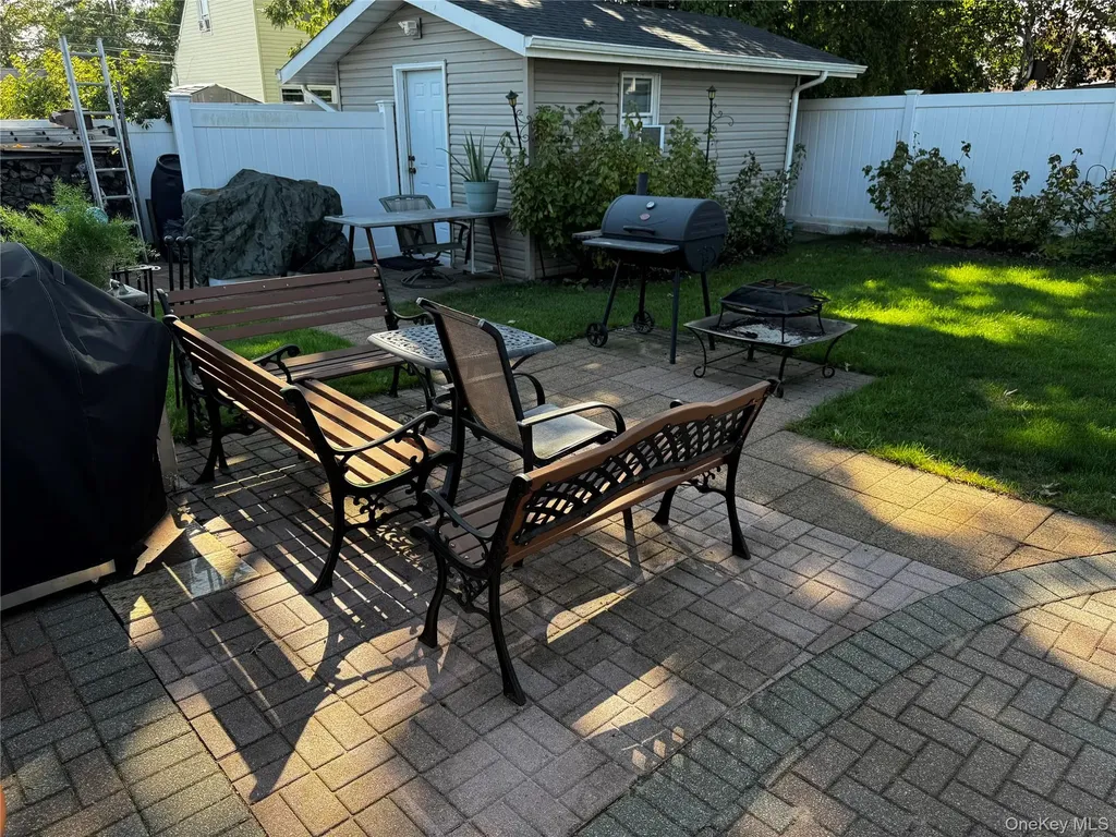 259 28th Street Copiague NY 11726