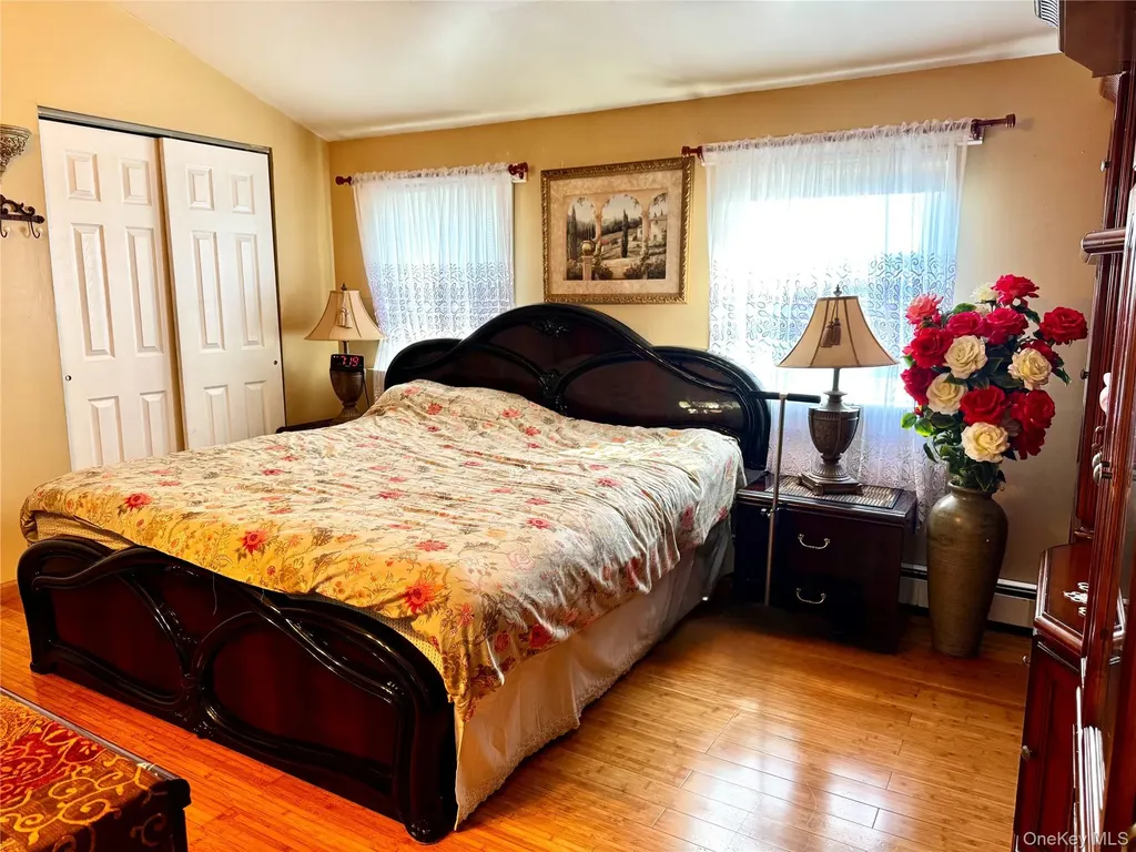 259 28th Street Copiague NY 11726