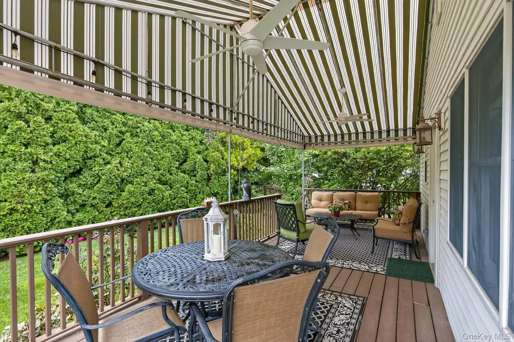 437 Andrews Road Mineola NY 11501