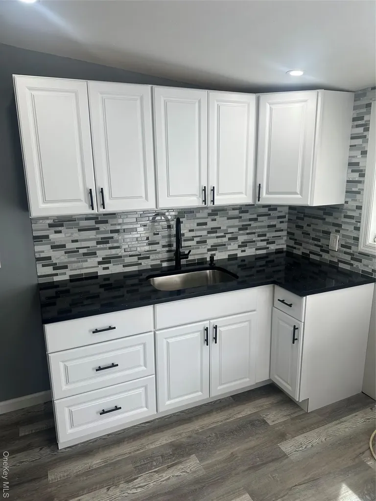 128 Lakeview Drive Mastic Beach NY 11951