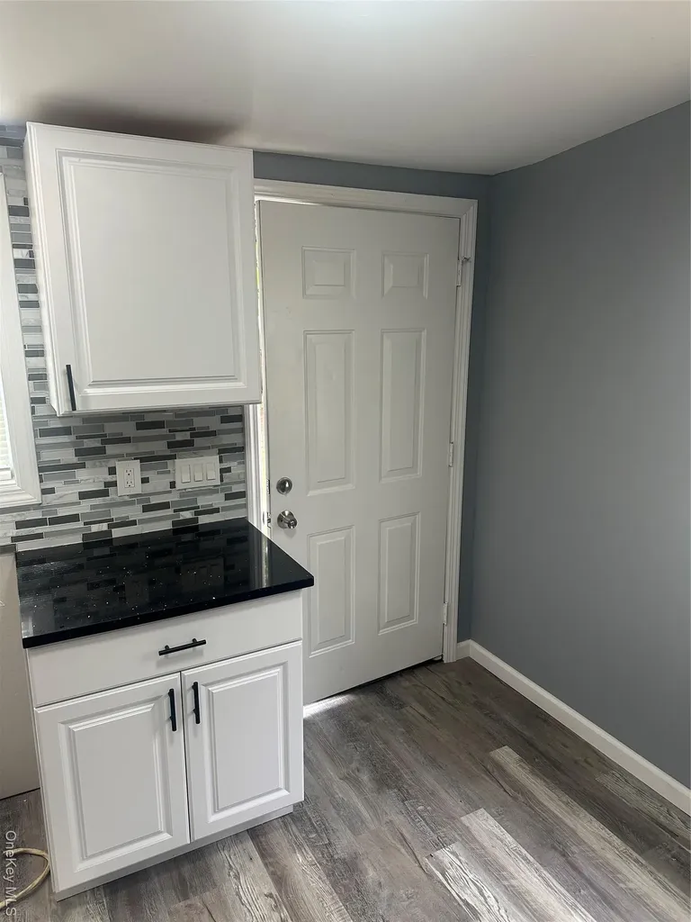 128 Lakeview Drive Mastic Beach NY 11951