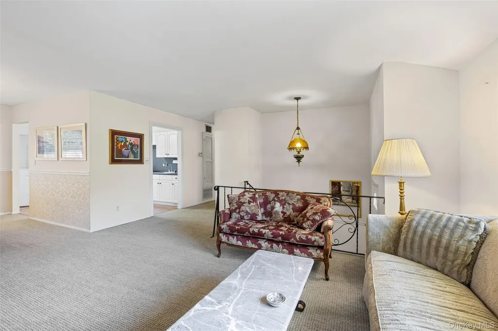 15 Belford Lane Smithtown NY 11787