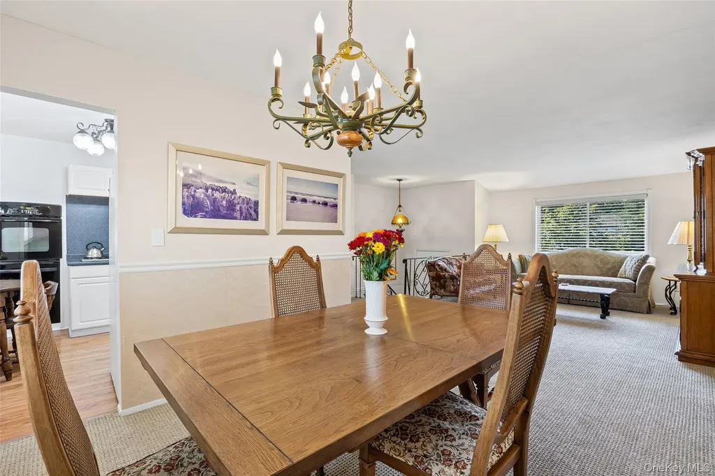 15 Belford Lane Smithtown NY 11787