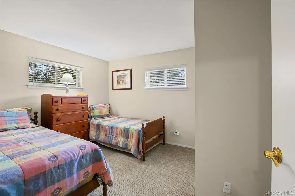 15 Belford Lane Smithtown NY 11787
