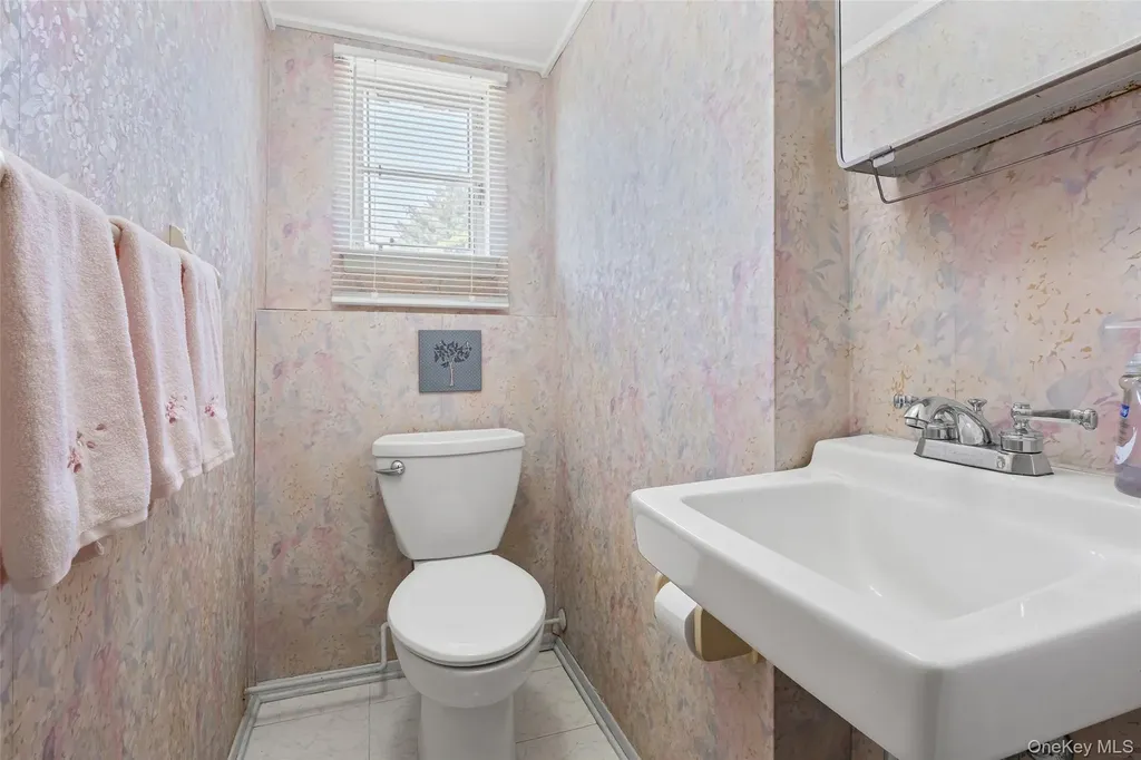 15 Belford Lane Smithtown NY 11787