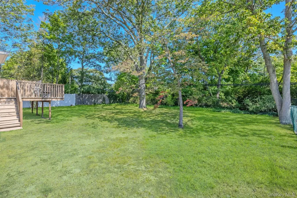 15 Belford Lane Smithtown NY 11787