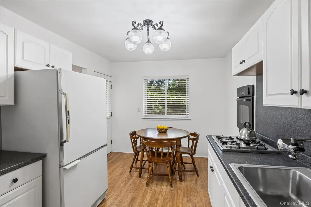 15 Belford Lane Smithtown NY 11787