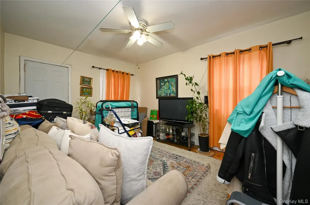 5243 69th Place Maspeth NY 11378