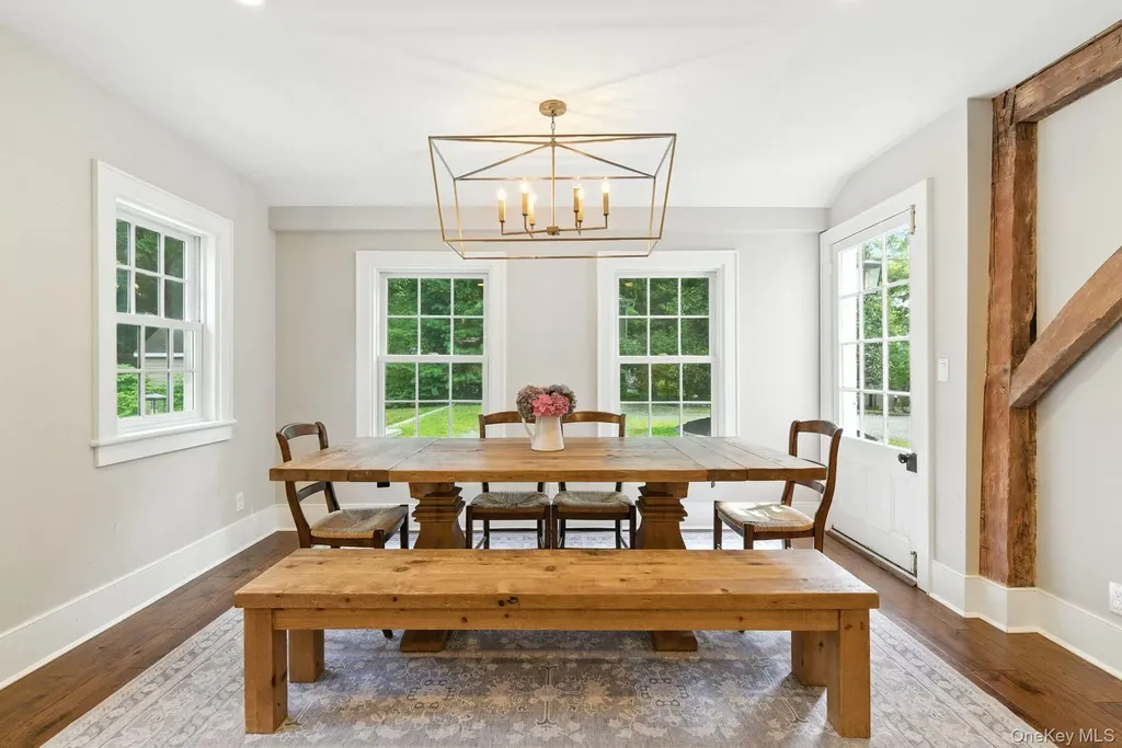 40 Goose Hill Road Cold Spring Harbor NY 11724