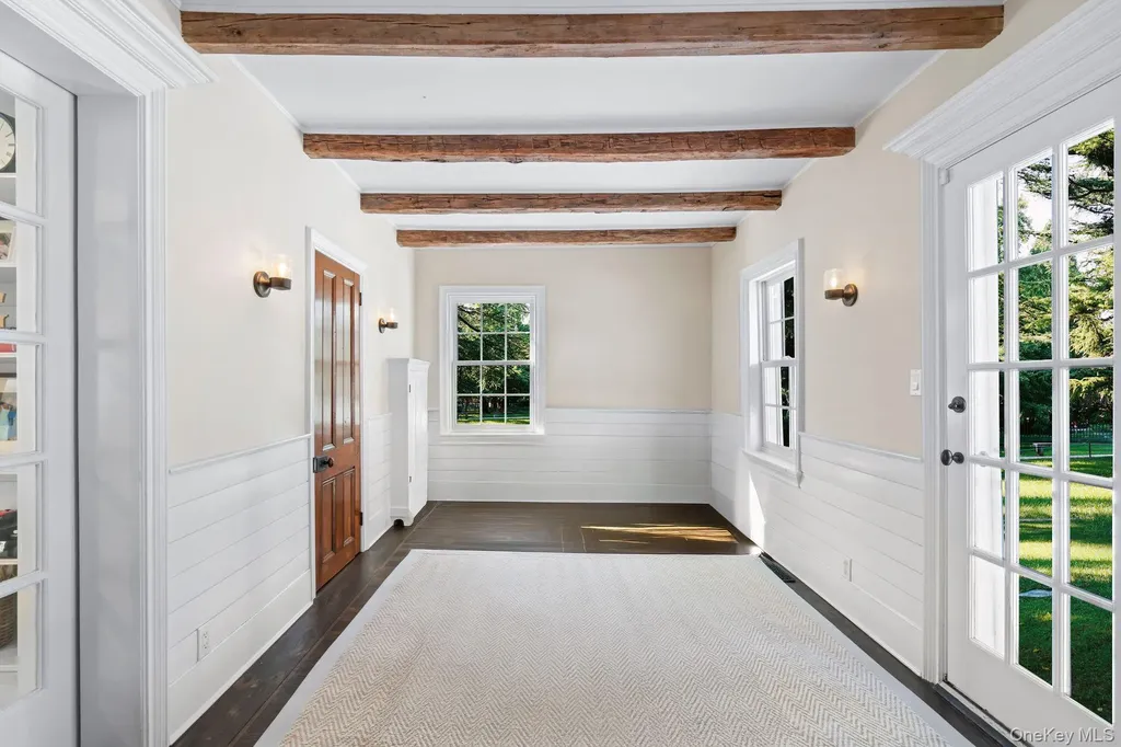 40 Goose Hill Road Cold Spring Harbor NY 11724
