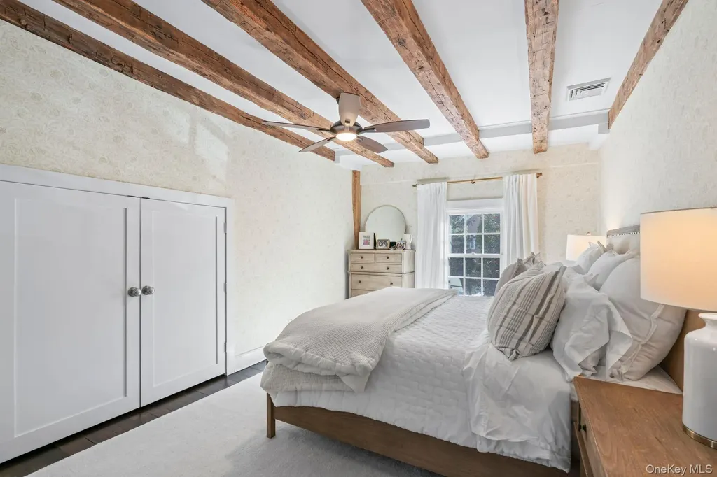 40 Goose Hill Road Cold Spring Harbor NY 11724