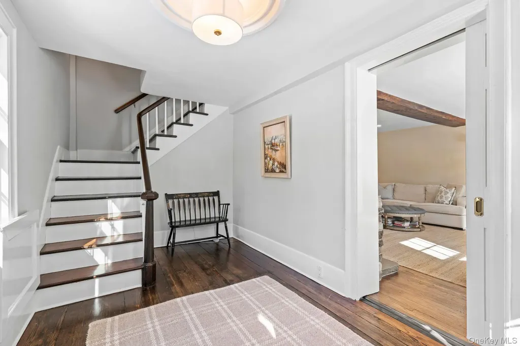 40 Goose Hill Road Cold Spring Harbor NY 11724