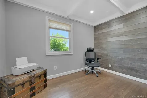 78 Tuckahoe Avenue Eastchester NY 10709