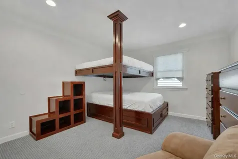 78 Tuckahoe Avenue Eastchester NY 10709