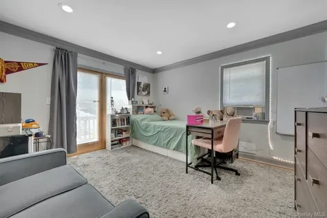78 Tuckahoe Avenue Eastchester NY 10709