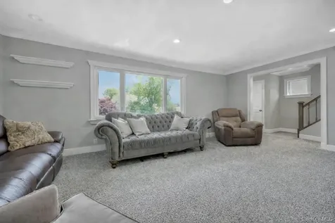 78 Tuckahoe Avenue Eastchester NY 10709