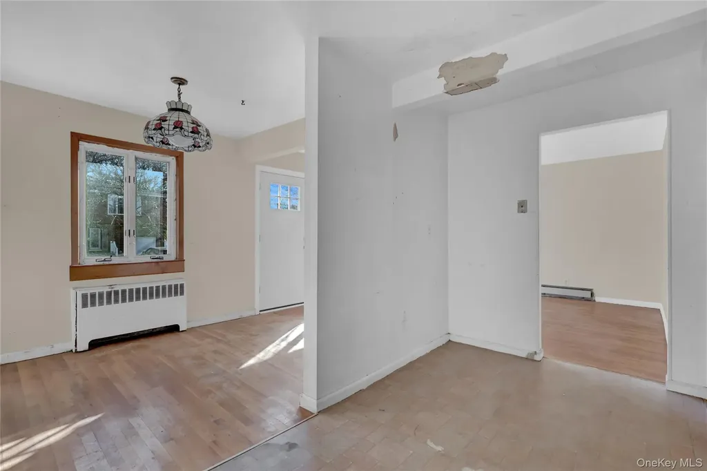 140 Arlington Avenue Valley Stream NY 11580