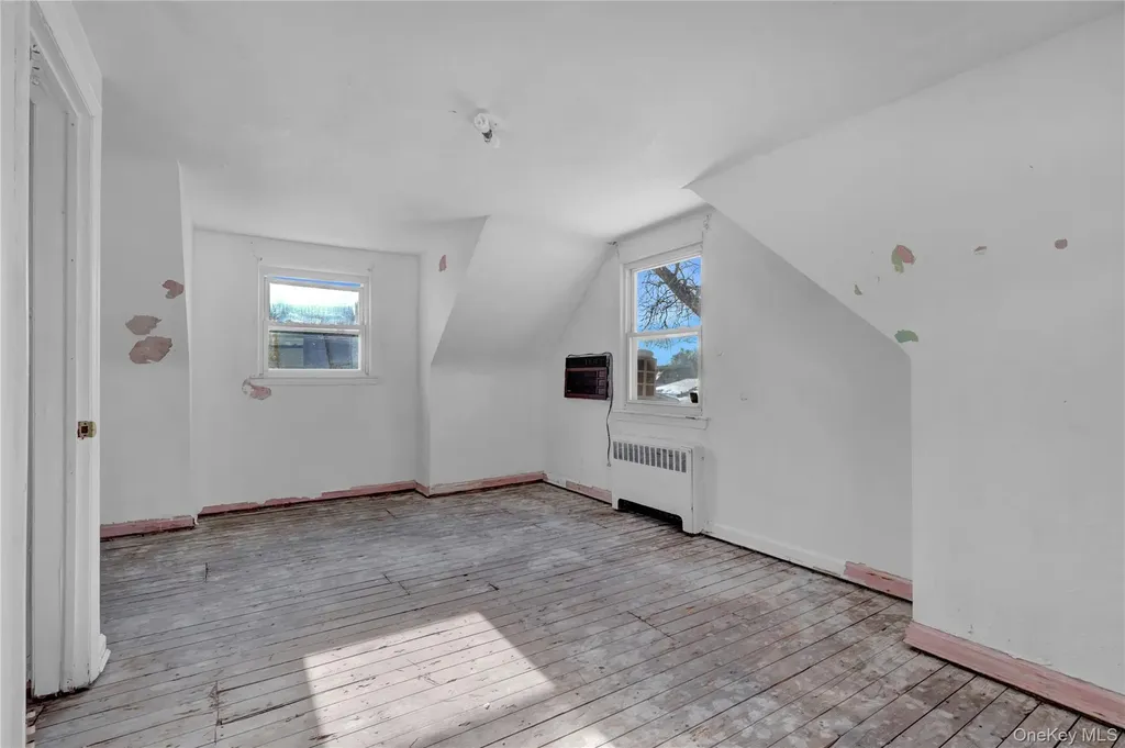 140 Arlington Avenue Valley Stream NY 11580