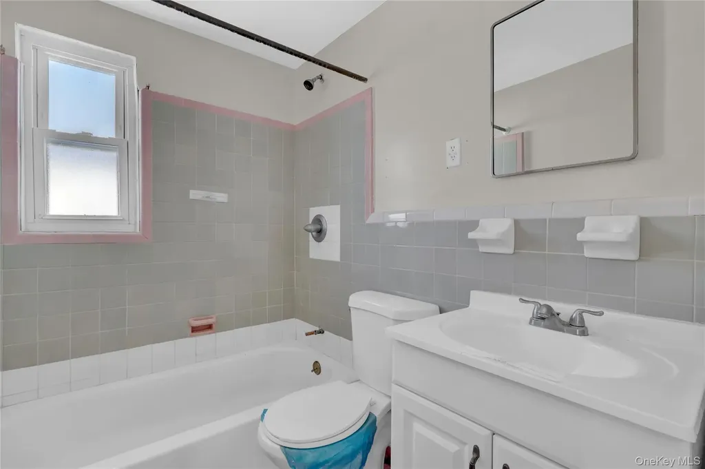140 Arlington Avenue Valley Stream NY 11580