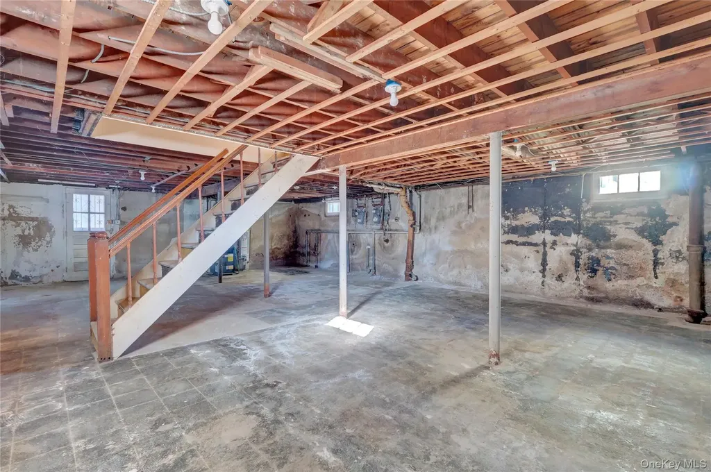140 Arlington Avenue Valley Stream NY 11580