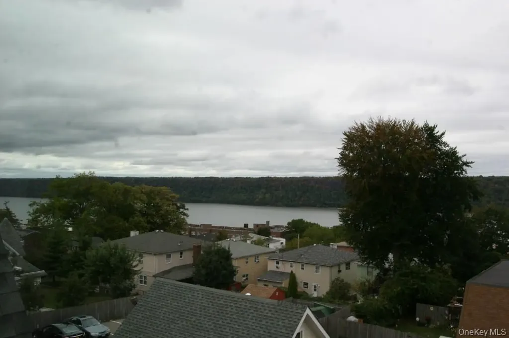 385 Palisade Avenue Yonkers NY 10703
