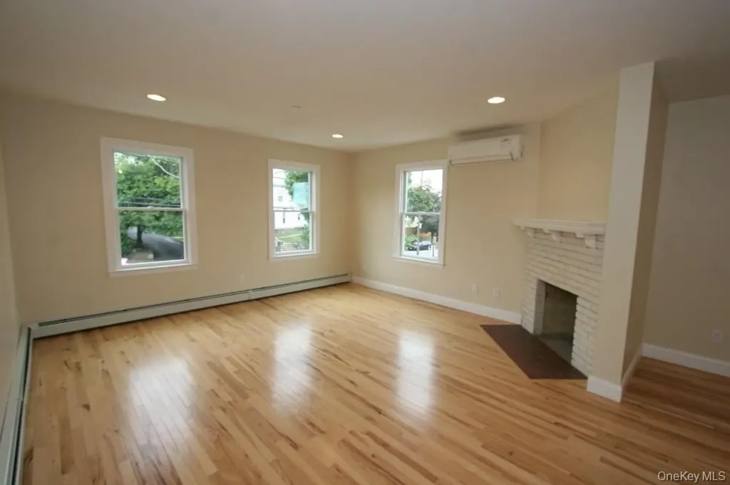 385 Palisade Avenue Yonkers NY 10703