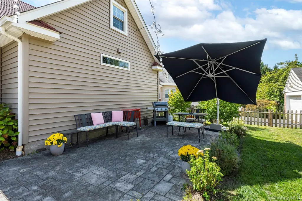 18 Van Ness Road Beacon NY 12508