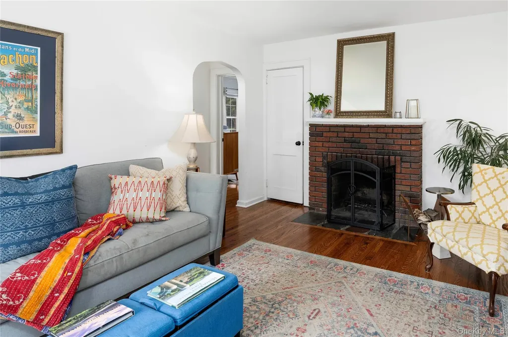 18 Van Ness Road Beacon NY 12508
