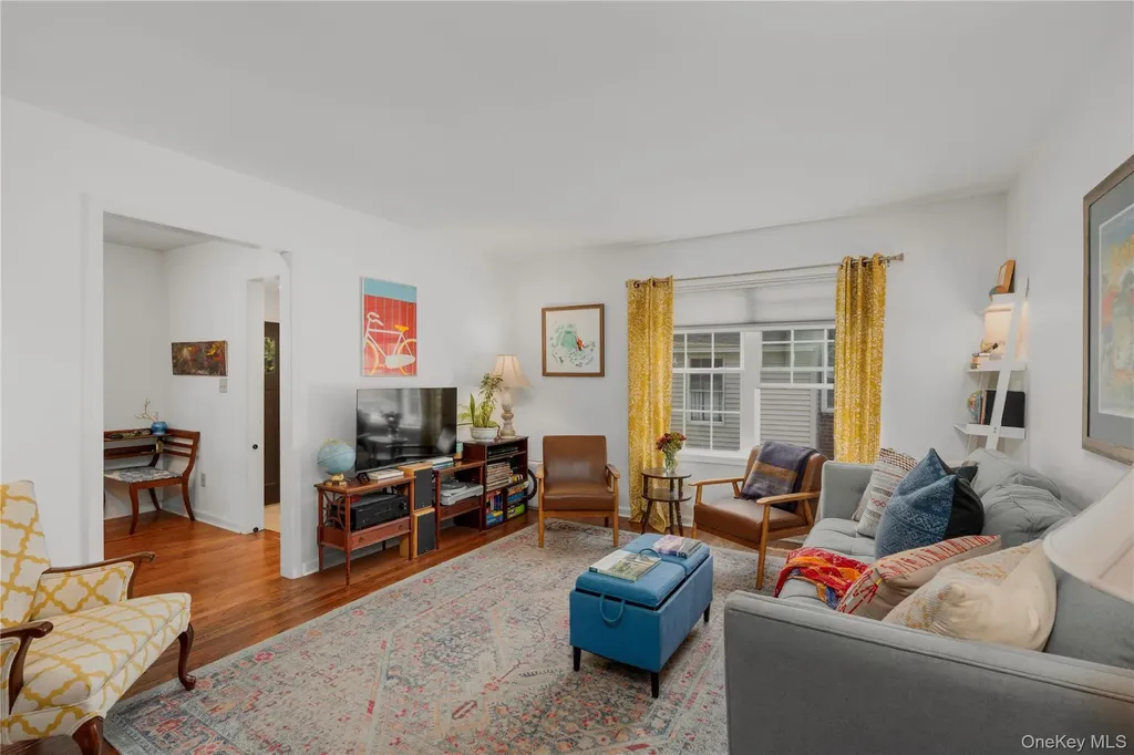18 Van Ness Road Beacon NY 12508
