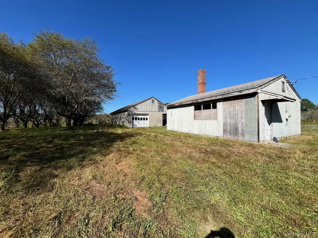 989 State Route 32 Newburgh NY 12589