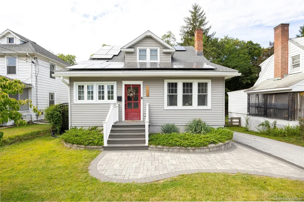 102 Innis Avenue Poughkeepsie NY 12601