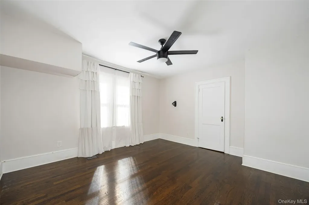 102 Innis Avenue Poughkeepsie NY 12601