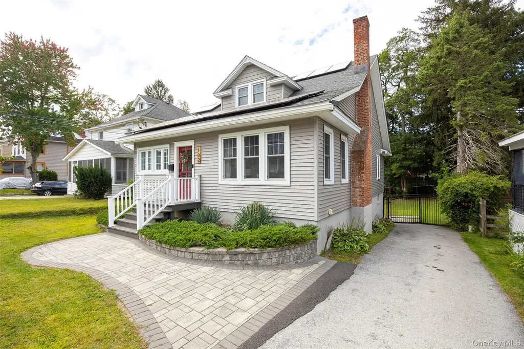 102 Innis Avenue Poughkeepsie NY 12601