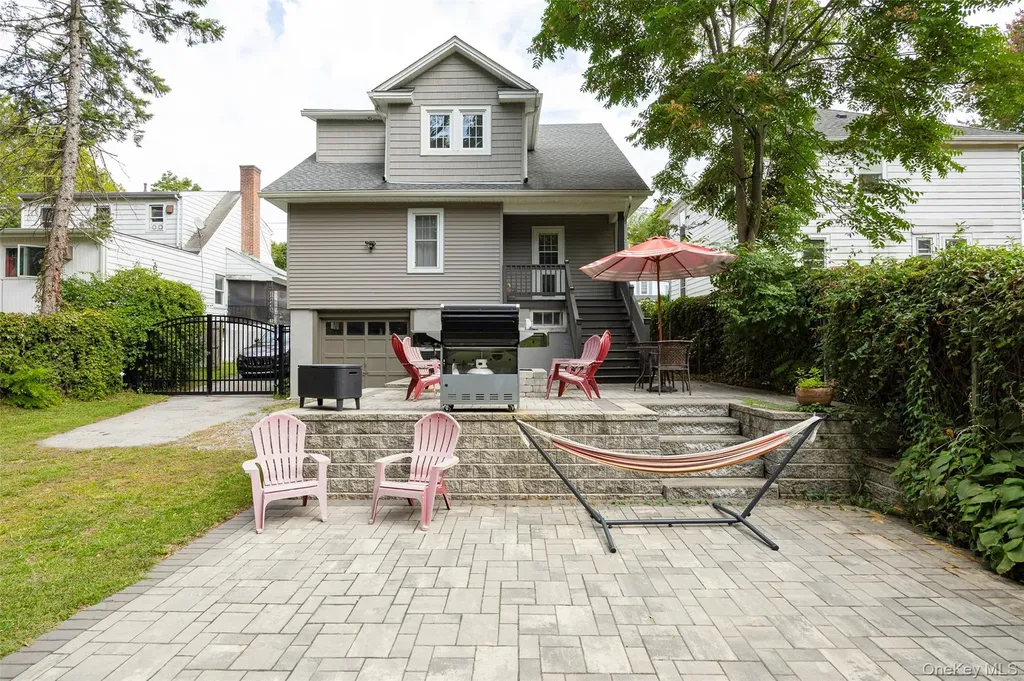 102 Innis Avenue Poughkeepsie NY 12601
