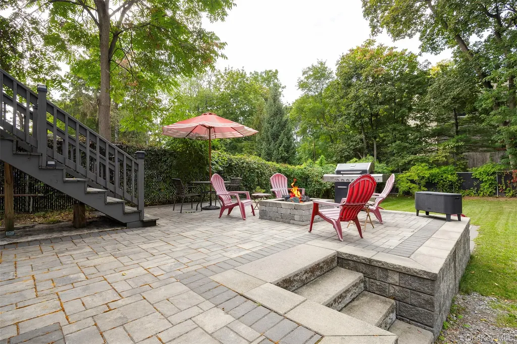 102 Innis Avenue Poughkeepsie NY 12601