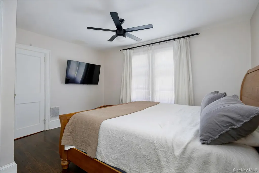 102 Innis Avenue Poughkeepsie NY 12601