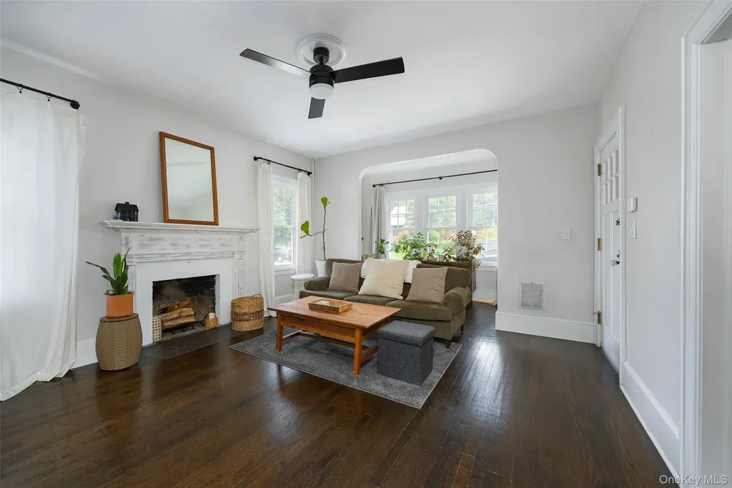 102 Innis Avenue Poughkeepsie NY 12601