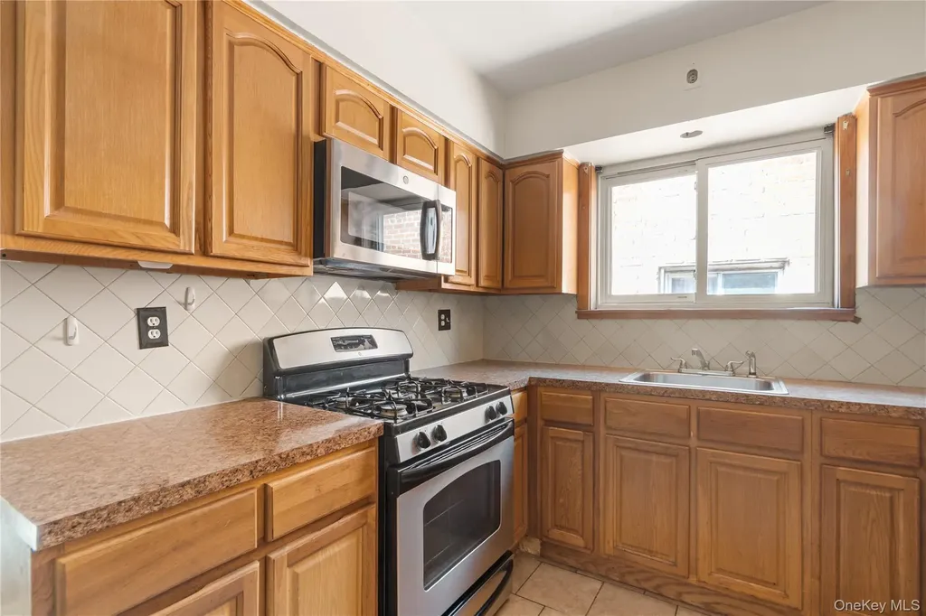 1163 Havemeyer Avenue Bronx NY 10462