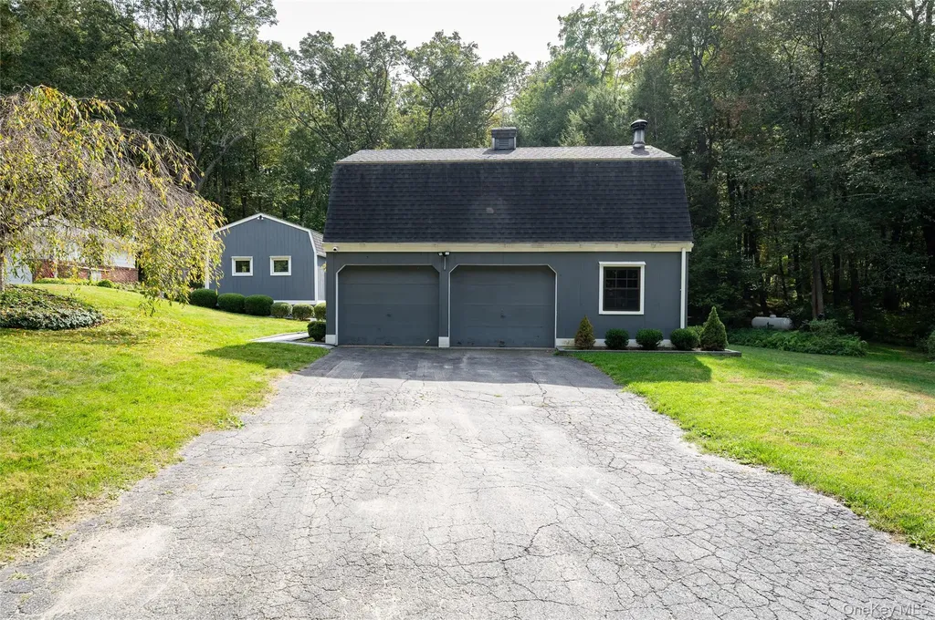 28 Alice Road Mount Kisco NY 10549