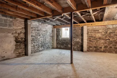 151 Central Avenue Greenport NY 11944