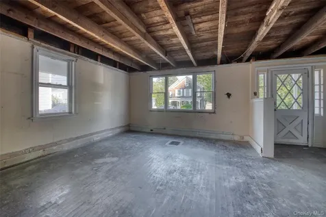 151 Central Avenue Greenport NY 11944