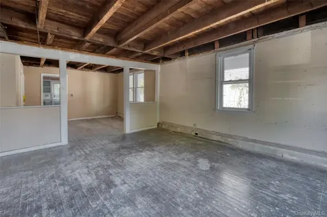 151 Central Avenue Greenport NY 11944