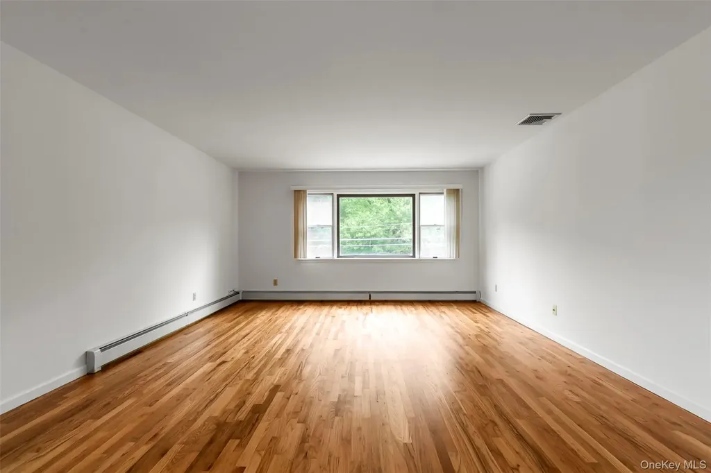 973 N Broadway White Plains NY 10603
