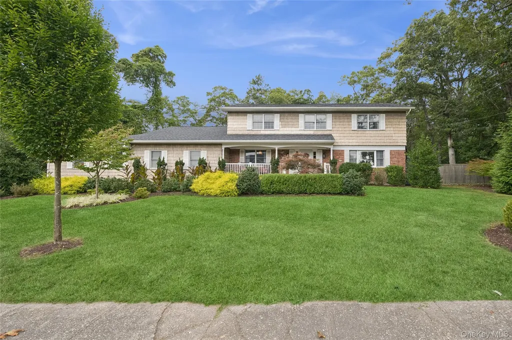 75 E Moriches Boulevard Eastport NY 11941