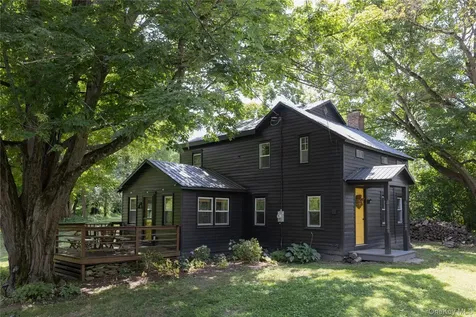 284 County Route 27b Hudson NY 12534